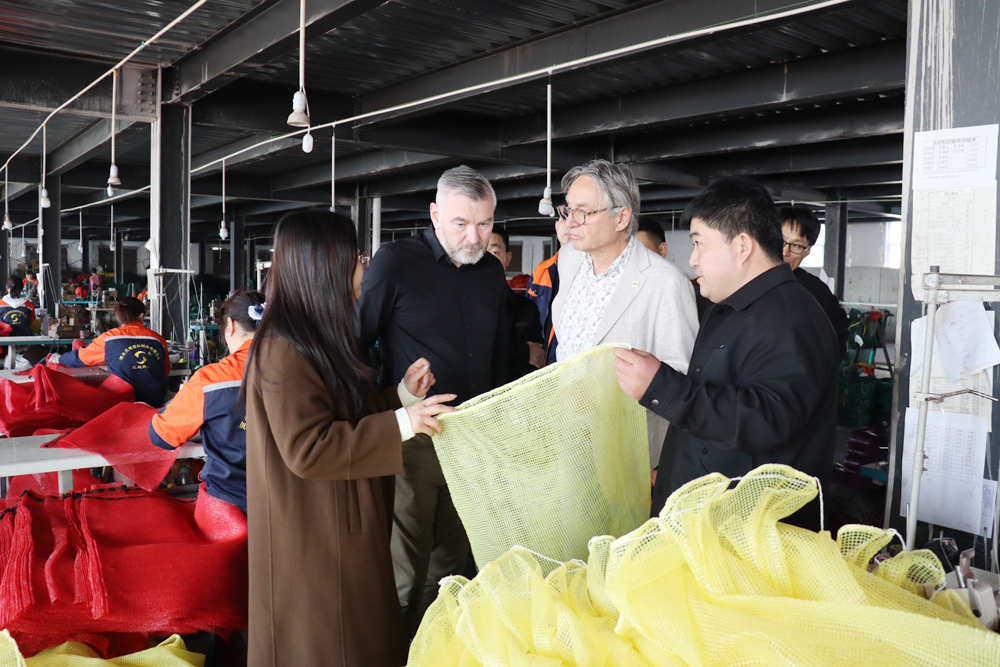 Plastic mesh bag Customer Visit