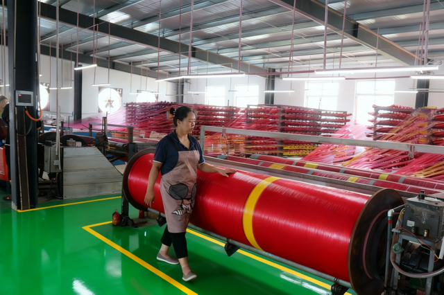 tubular plastic net bag Flat Loom Workshop