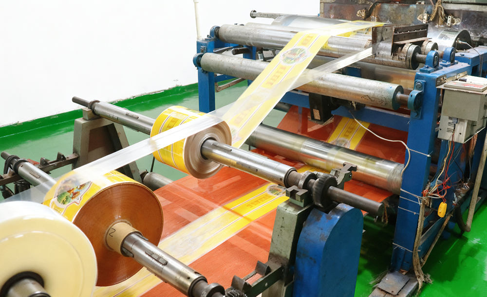 soft plastic mesh bag logo