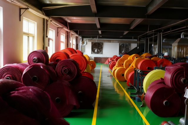 violet plastic net bag Cutting and Sewing Workshop